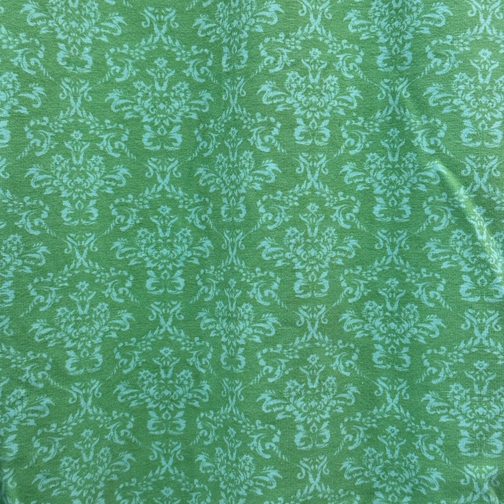 Damask Ruffle Capri - Picture 5 of 6